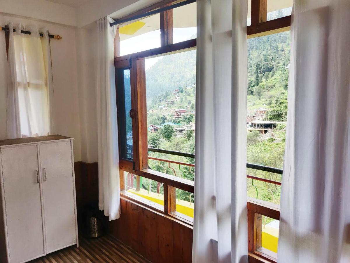 Отель Jibhi Highness River Side Экстерьер фото